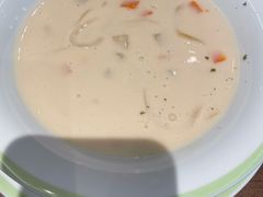 奶油海鲜汤-萨莉亚意式餐厅(大宁音乐广场店)