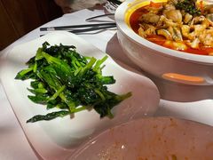 清炒豌豆尖-小河盐帮·私家菜·烤鸭(三元桥·霄云路店)
