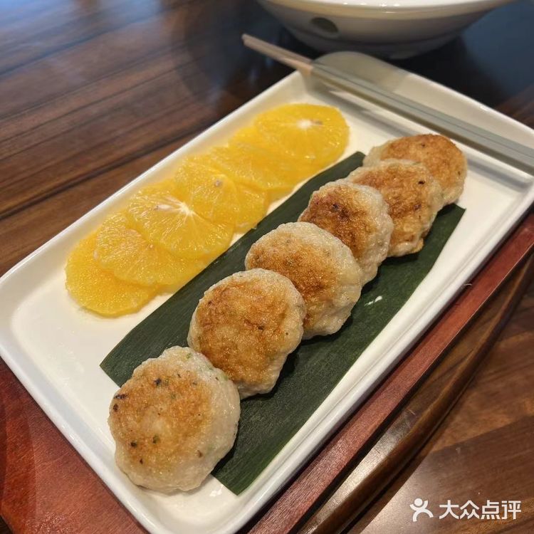 不喝酒的话开车来也是非常方便的！