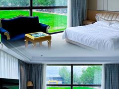 -蓝地时尚庄园(北京清河营地铁站店)