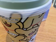 -瑞幸咖啡(长宁来福士B1层店)