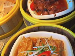 -蝴蝶里·粤菜·点心(滨江龙湖店)