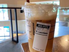 -星巴克(迪士尼小镇店)