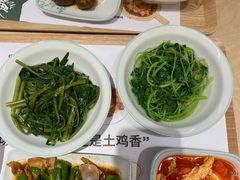-老乡鸡(上海白玉兰广场店)