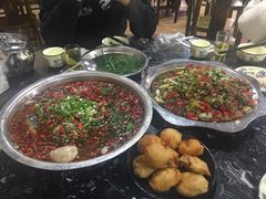 -廖哥泡椒兔(峨眉店)