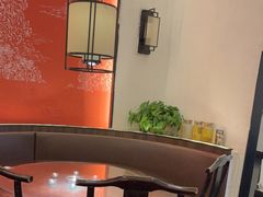 -小菜园新徽菜(镇江丹阳吾悦店)