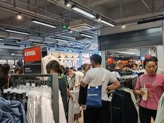 -NIKE上海青浦优选体验店