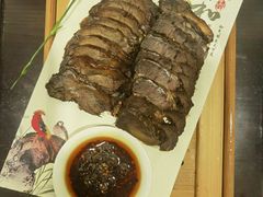 卤牛腱-茶叁酒肆·楚味江湖(菱角湖店)