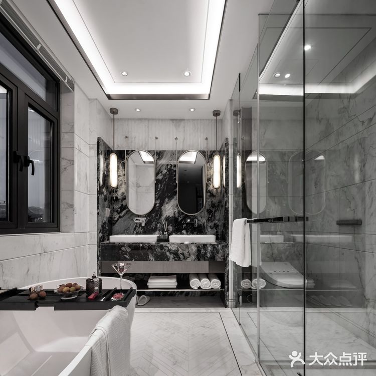 装修分享｜280㎡新中式别墅，演绎独属于东方的奢华[得意]