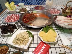 -土货重庆火锅(罗斯福广场店)