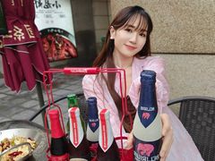 -霸气大叔干锅鸭头·龙虾烧烤·川菜·赛事直播(三里屯店)