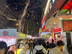 -万松园美食街