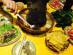 -清真·马家火锅美食城(镇江北路店)