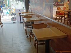 -尊宝比萨(华景新城店)