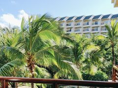 -亚龙湾喜来登·美景台大堂吧