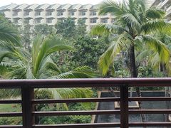 -亚龙湾喜来登·美景台大堂吧