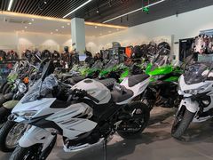 -川崎北京风火轮店