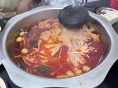 -周良天山牛杂城(天山路总店)