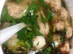 -手劲鱼丸馄饨铺(哈一百店)