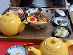 -啢啢茶寮(芳华横街店)