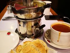 葡式咖啡崩沙牛腩-番茄屋葡式美食(总店)