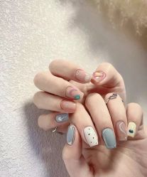 -LILY NAILS美甲美睫
