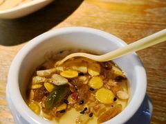 阿勒泰老酸奶-清真·卡德尔大叔新疆主题餐厅(龙汇路店)