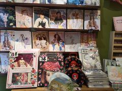 -恋物百货商店(华侨城店)