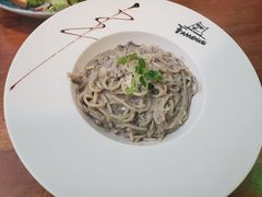 黑松露蘑菇意面-Famous肥猫墨西哥音乐餐吧(五棵松华熙LIVE店)