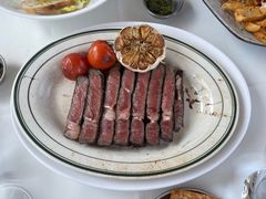 -MONICH牛排融合餐厅(和义大道购物中心店)