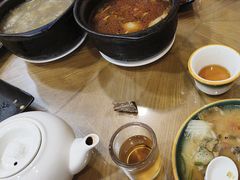 -三鞭一花·独一处·元英砂锅(海光寺店)