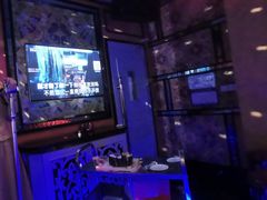 -欢乐迪KTV(南坪上海城店)