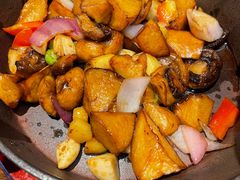 -云海肴·汽锅鸡·云南代表菜(天山百盛优客店)