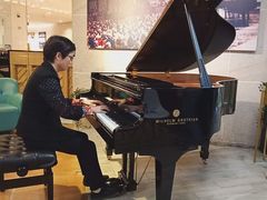 -柏斯音乐艺术中心·钢琴·吉他(上音店)