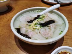 招牌鲜虾小馄饨-苏小柳手工点心(人民广场分院)