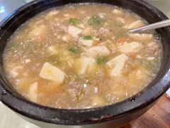 -鹤乡东北菜(崮山路店)