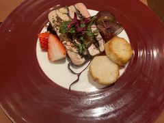 -Golden Lily河内巴黎法越料理餐厅(建国西路店)