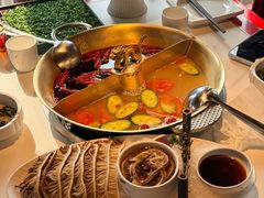 -小龙翻大江文化火锅(宽窄店)