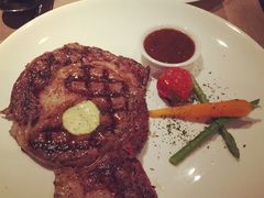 -AIR Restaurant & Lounge