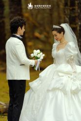 -唯爱婚纱国际影城(曙光大厦店)