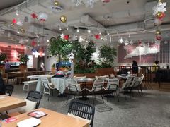 大堂-必胜客(百联又一城店)