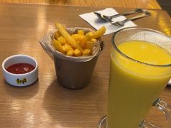 -菲滋意式餐厅(鄞州印象城店)