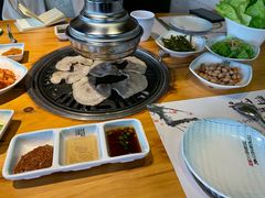 -唯成•韩国炭火烤肉 유성고기