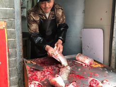 -梅记大块头爆鱼店(乍浦路店)