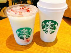 草莓酸奶星冰乐-星巴克(合肥包河万达广场店)