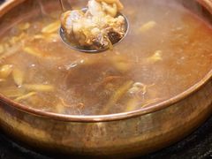 -阿山卓·野生菌火锅·纳西火塘烤肉