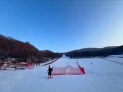 -五家山森林公园滑雪场