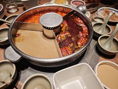 三拼锅底-巴奴毛肚火锅(京西大悦城店)