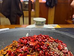 -沸炉重庆老火锅(军事博物馆店)