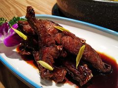 -山城外·非遗酸菜鱼(财富中心店)